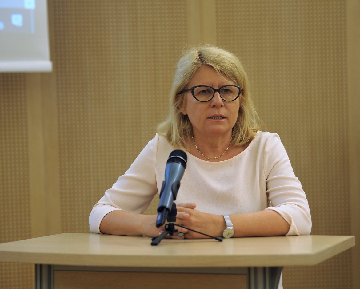 Prof. Bogumiła Kaniewska,