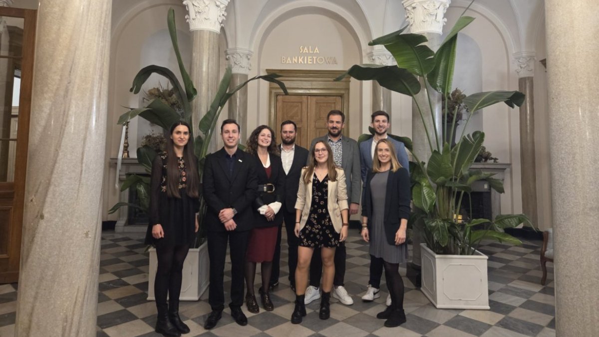 Laureaci Nagrody Marszałka Województwa Wielkopolskiego "Wielkopolska dla Planety 2030" w Rokosowie