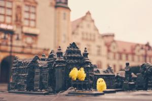 Święta idą, a tu inwazja gigantów:)