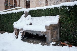 Ławeczka Heliodora Święcickiego. fot. Władysław Gardasz