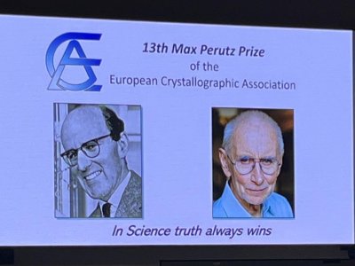 Prof. Jaskólski z nagrodą Max Perutz Prize