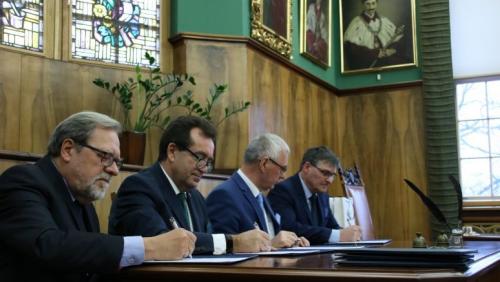 Rektorzy podpisali umowę