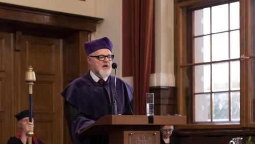 prof. Krzysztof Trybuś