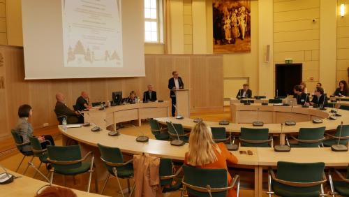 O egzystencji. Między filozofią a literaturą