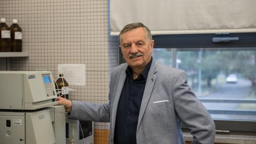 prof. Jacek Nawrocki