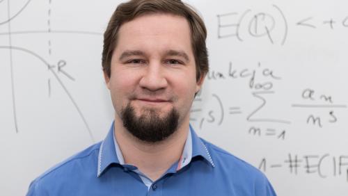 dr Bartosz Naskręcki