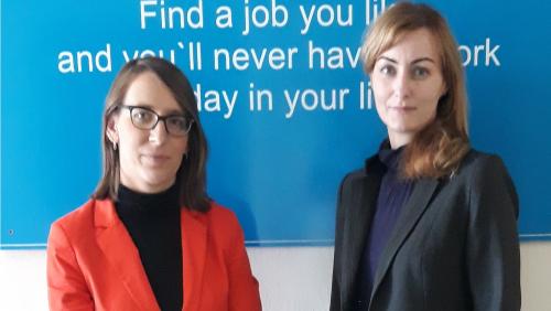 Dr Joanna Kic-Drgas  i dr Joanna Woźniak z Instytutu Lingwistyki Stosowanej