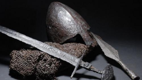 Broń z Lednicy. Fot. M. Jóźwikowska