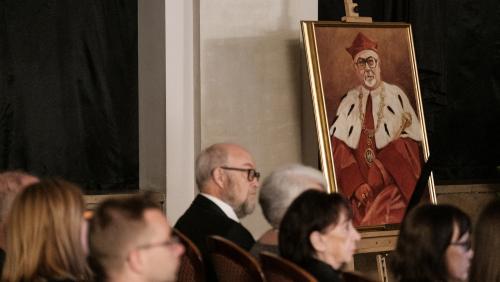 Senat żałobny. Prof. Jacek Fisiak