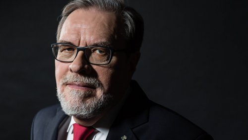 Prof. UAM dr hab. Andrzej Lesicki