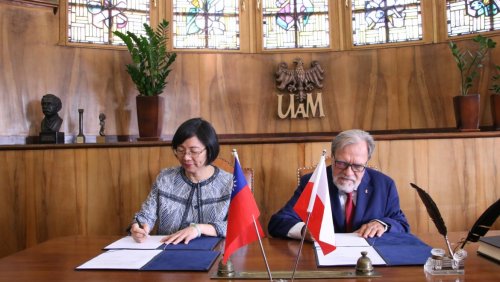 22 października 2019 Narodowa Centralna Biblioteka Tajwanu i Uniwersytet im. Adama Mickiewicza podpisały umowę o powołaniu w UAM Tajwańskiego Centrum Zbiorów Sinologicznych. Fot. Adrian Wykrota
