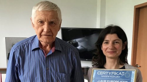 Na zdjęciu: prof.  Jerzy Bańczerowski oraz dr Anna Borowiak z Instytutu Etnolingwistyki UAM