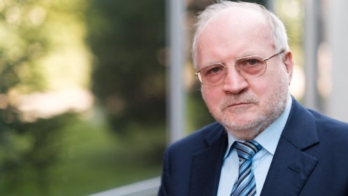 Prof. UAM Jacek Guliński Fot. Adrian Wykrota