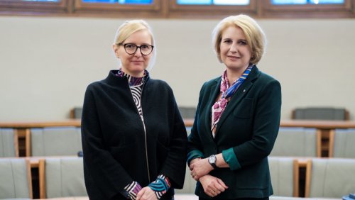 Dr Agnieszka Kamisznikow, prof. Joanna Wójcik, fot. Adrian Wykrota