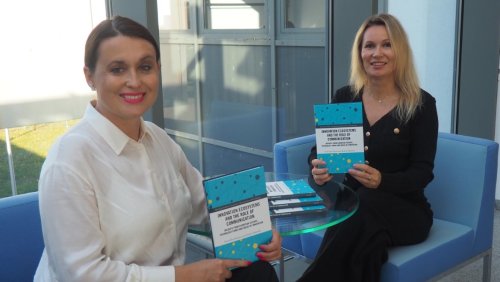 Prof. UAM Dominika Narożna i dr Justyna Adamska