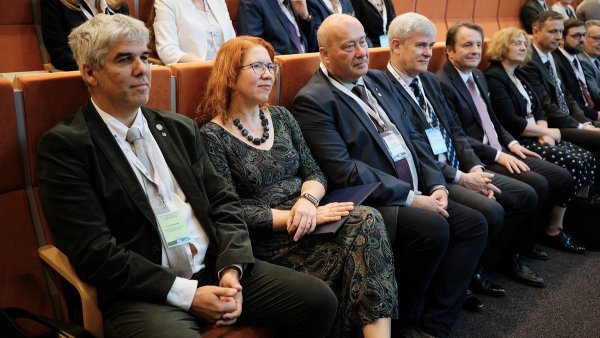 Ogród Botaniczny Uniwersytetu im. Adama Mickiewicza w Poznaniu i Ogród Dendrologicznego Uniwersytetu Przyrodniczego świętują 100 rocznicę powstania, fot. Władysław Gardasz