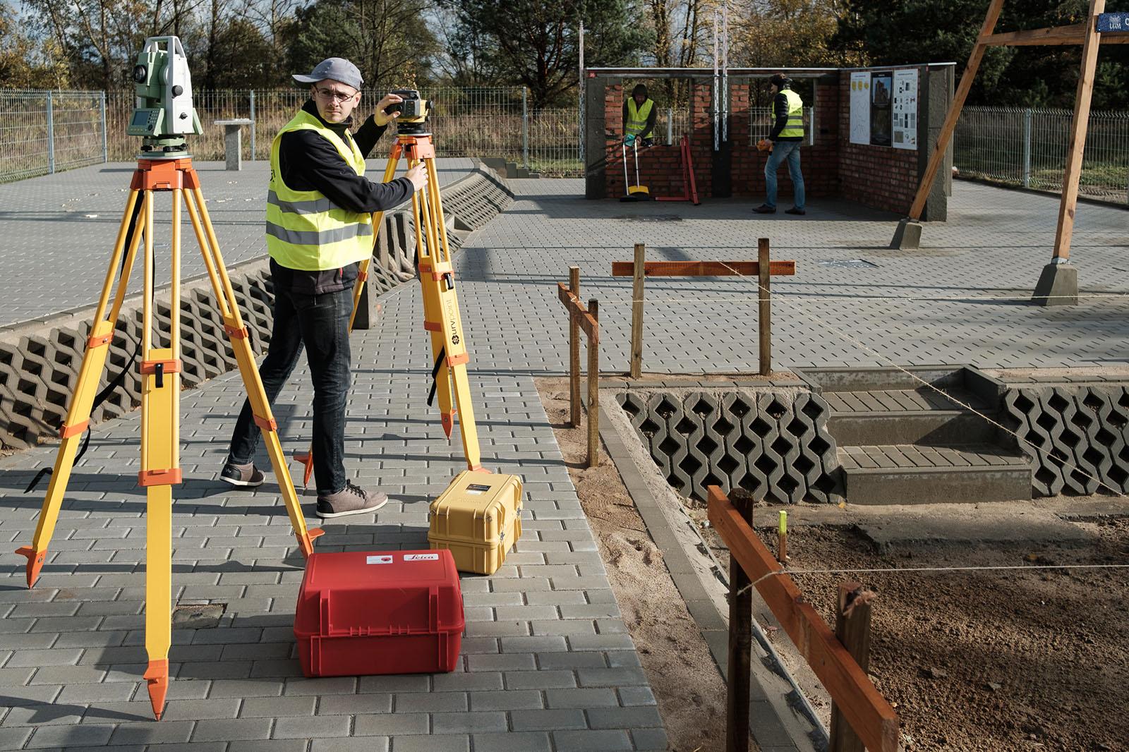 otwarcie Ogródka Geodezyjno – Kartograficzno – Geomatycznego