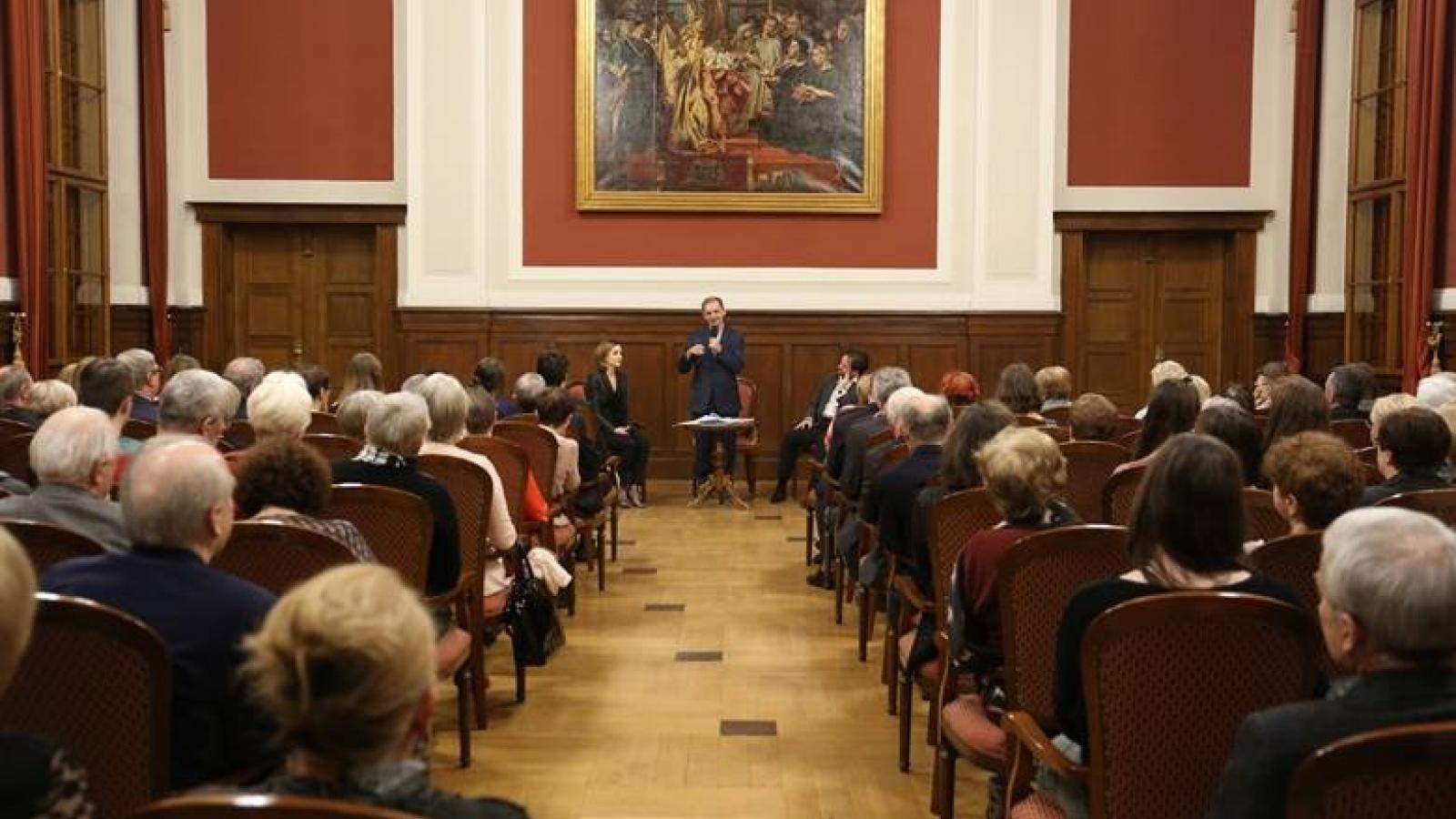 ks. prof. Piotr Nawrot 