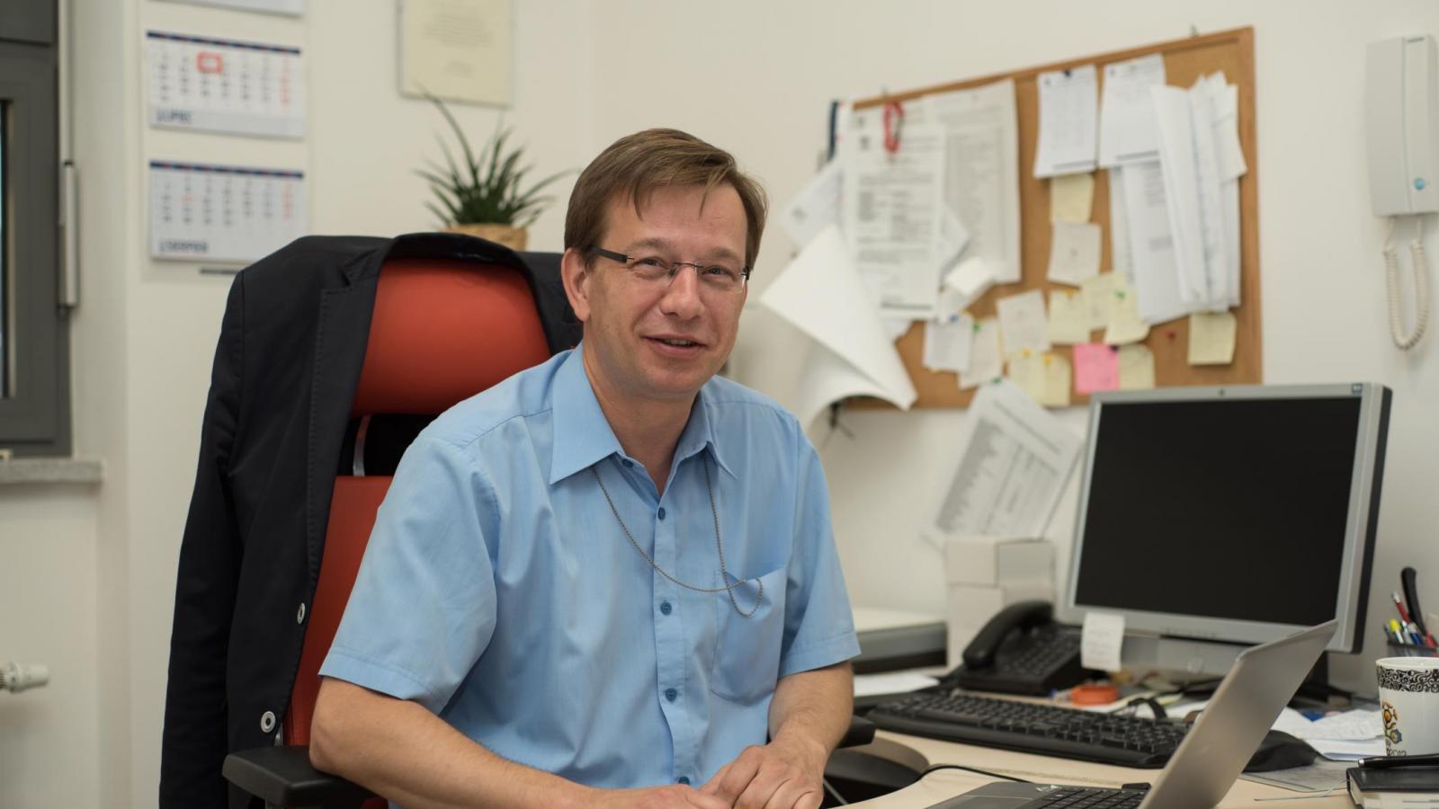 prof. Robert Pietrzak