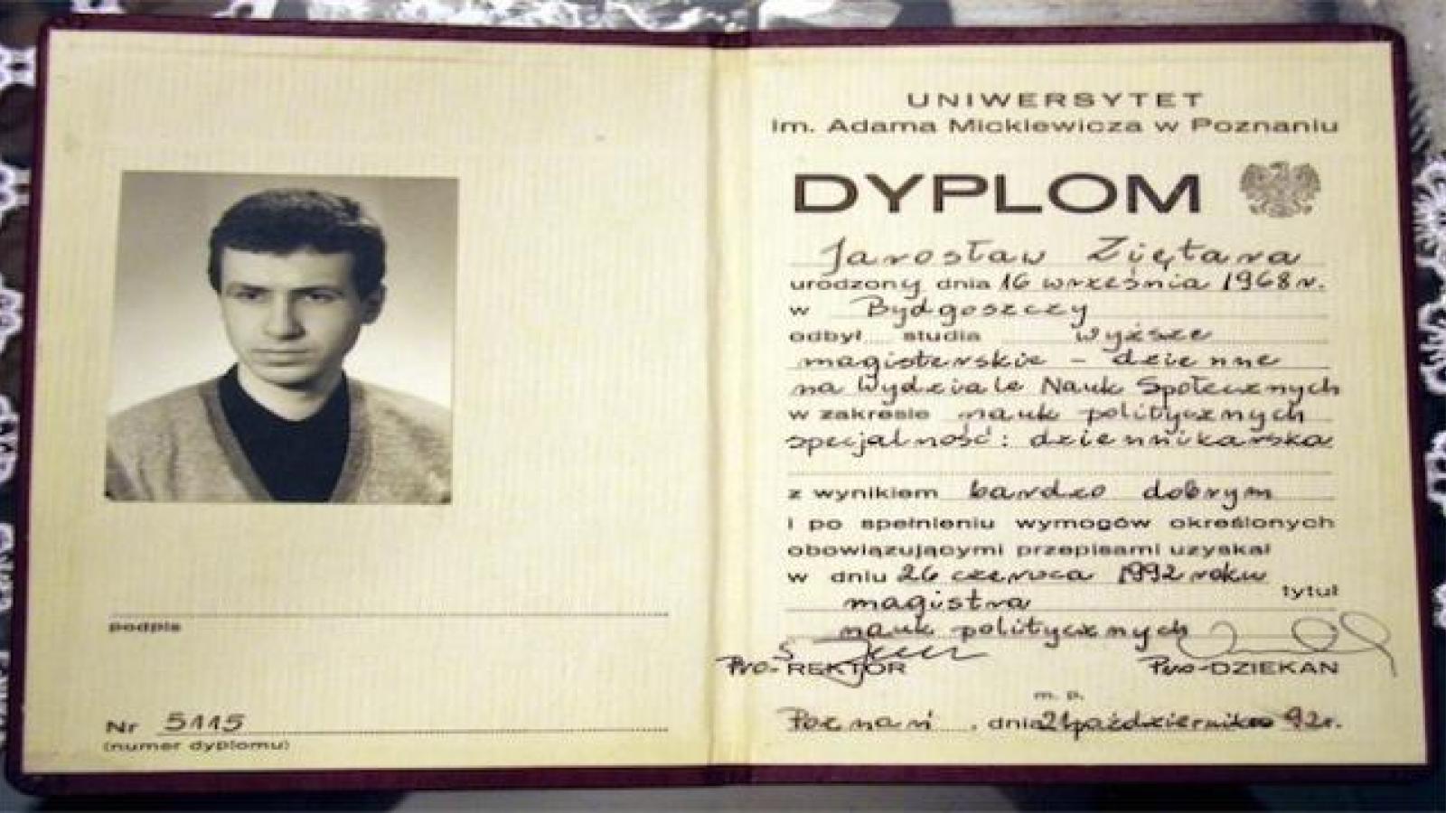 Dyplom Jarosława Ziętary