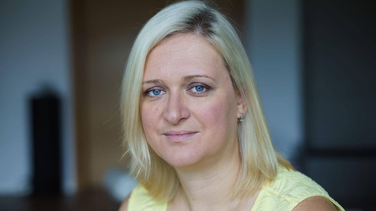 dr Anna Przekoracka Krawczyk