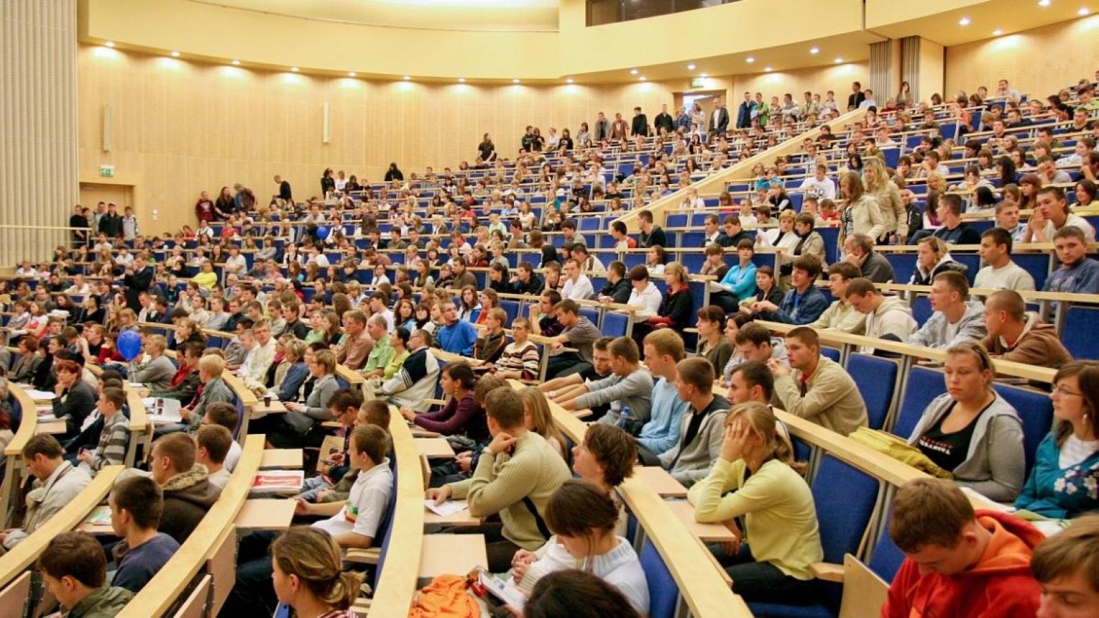 Rozstrzygnięto konkurs na najlepsze prace doktorskie i magisterskie, fot. poznan.pl