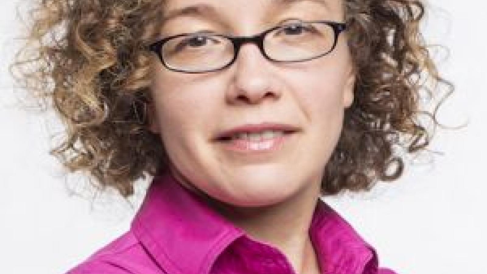 prof. UAM dr hab. Agnieszka Stępińska 