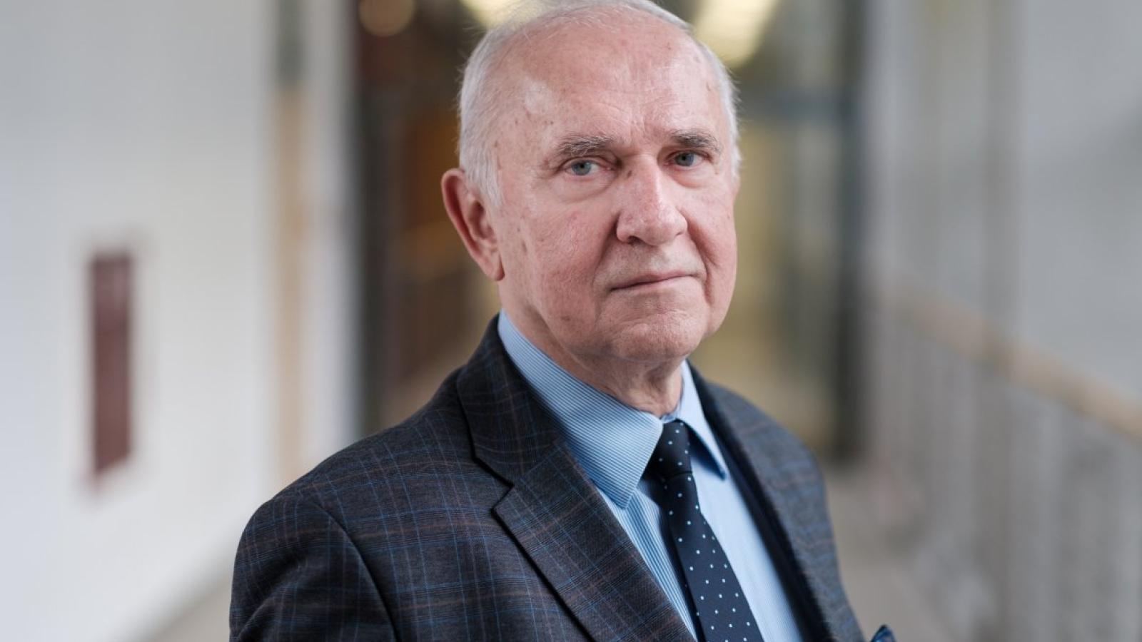 prof. Henryk Koroniak Fot. Adrian Wykrota