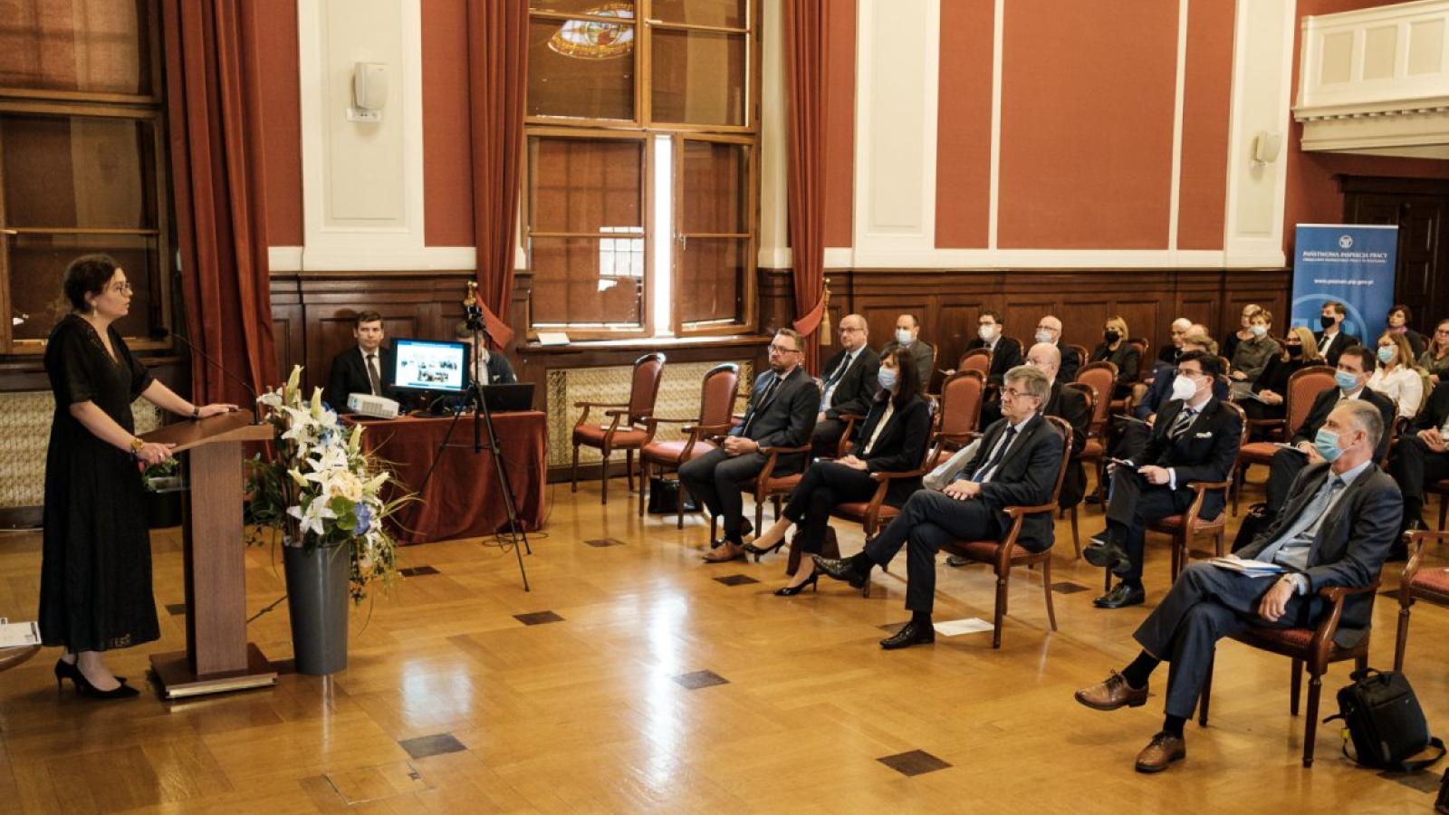 WPiA UAM: Konferencja Nauka i Praktyka w służbie człowiekowi pracy fot. Adrian Wykrota