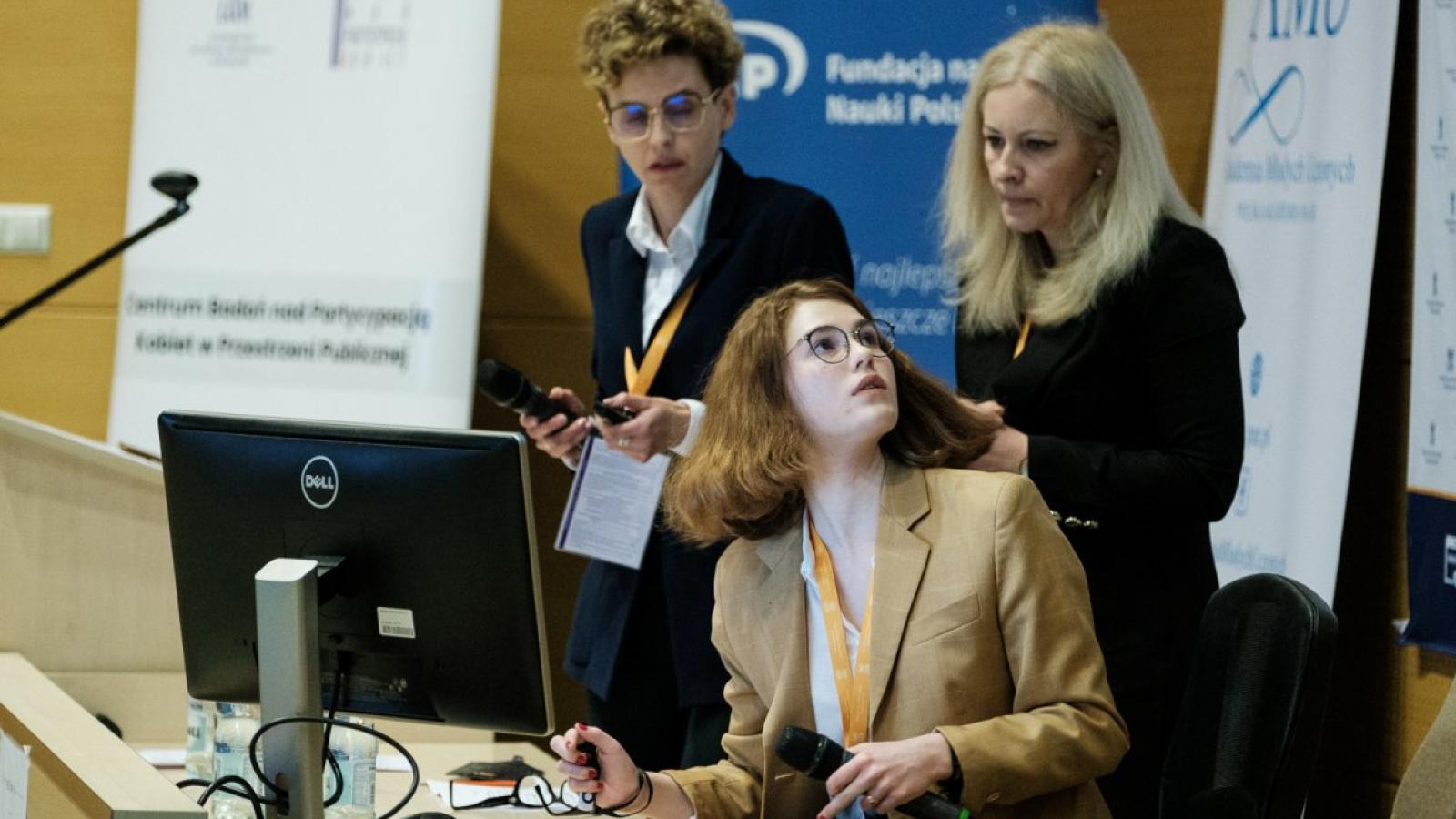 Doskonałość naukowa nie ma płci. Fot. Adrian Wykrota