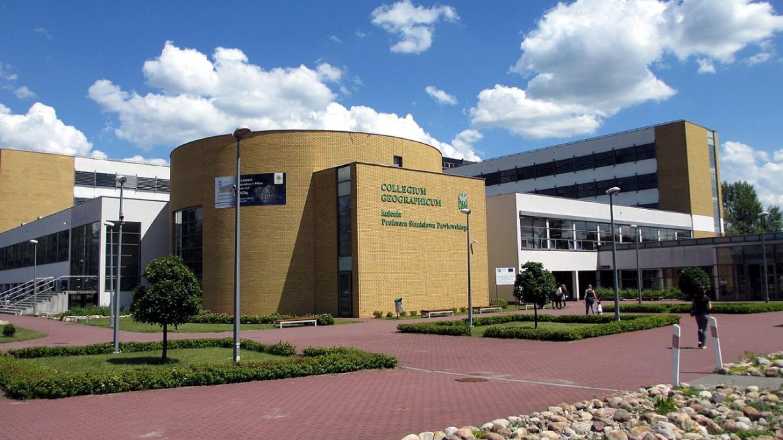 Wydział Geografii Społeczno-Ekonomicznej i Gospodarki Przestrzennej