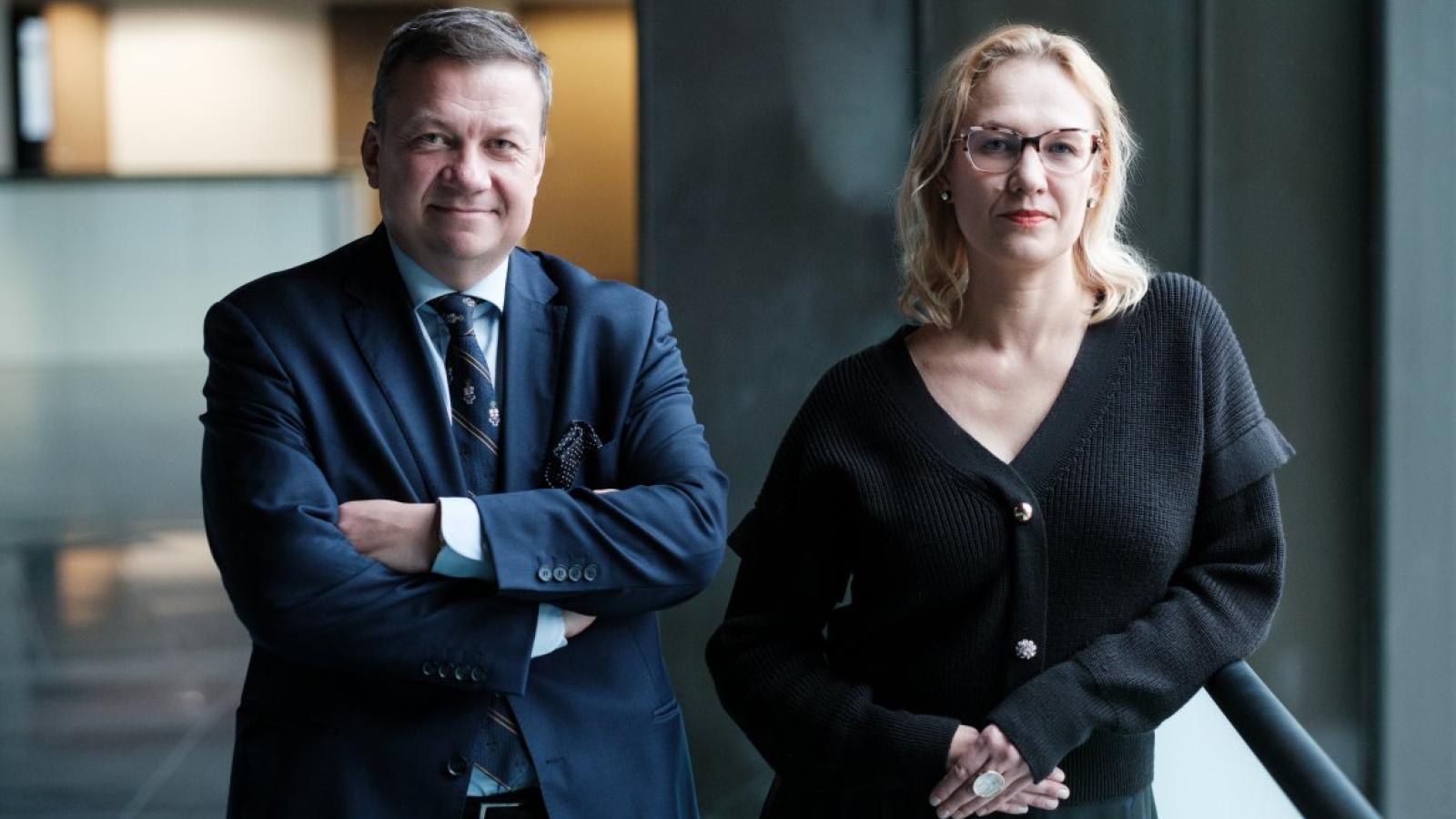 Prof. UAM Wojciech Szafrański, dr Alicja Jagielska-Burduk Fot. Adrian Wykrota