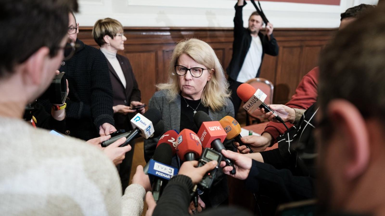 Rektor prof. Kaniewska na spotkaniu z dziennikarzami, fot. A. Wykrota