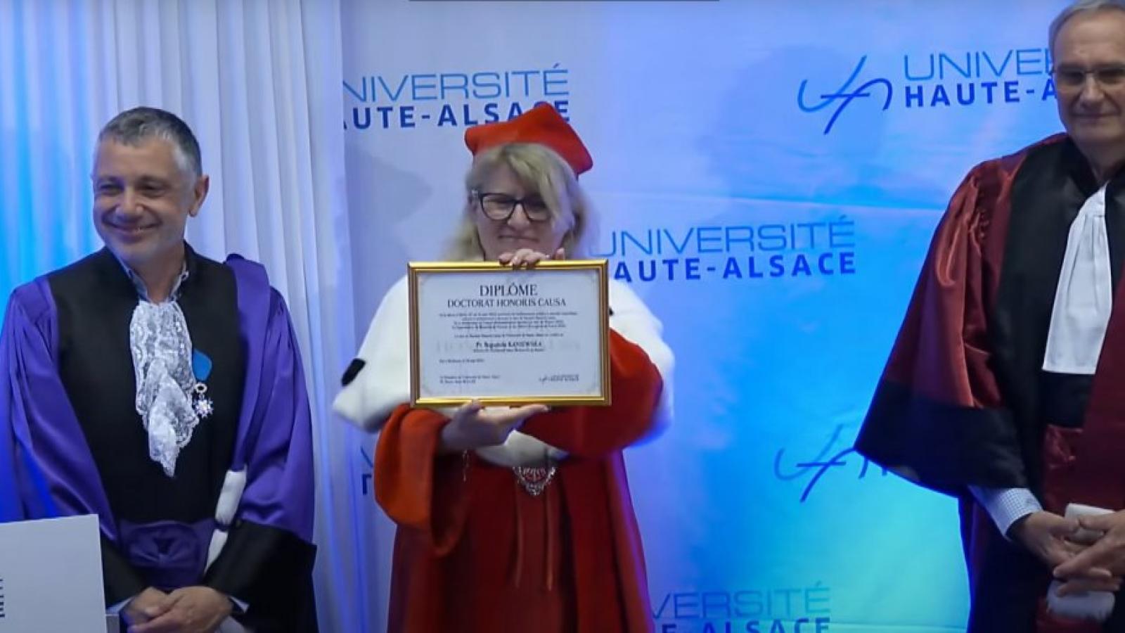 Prof. Bogumiła Kaniewska doktorem honoris causa