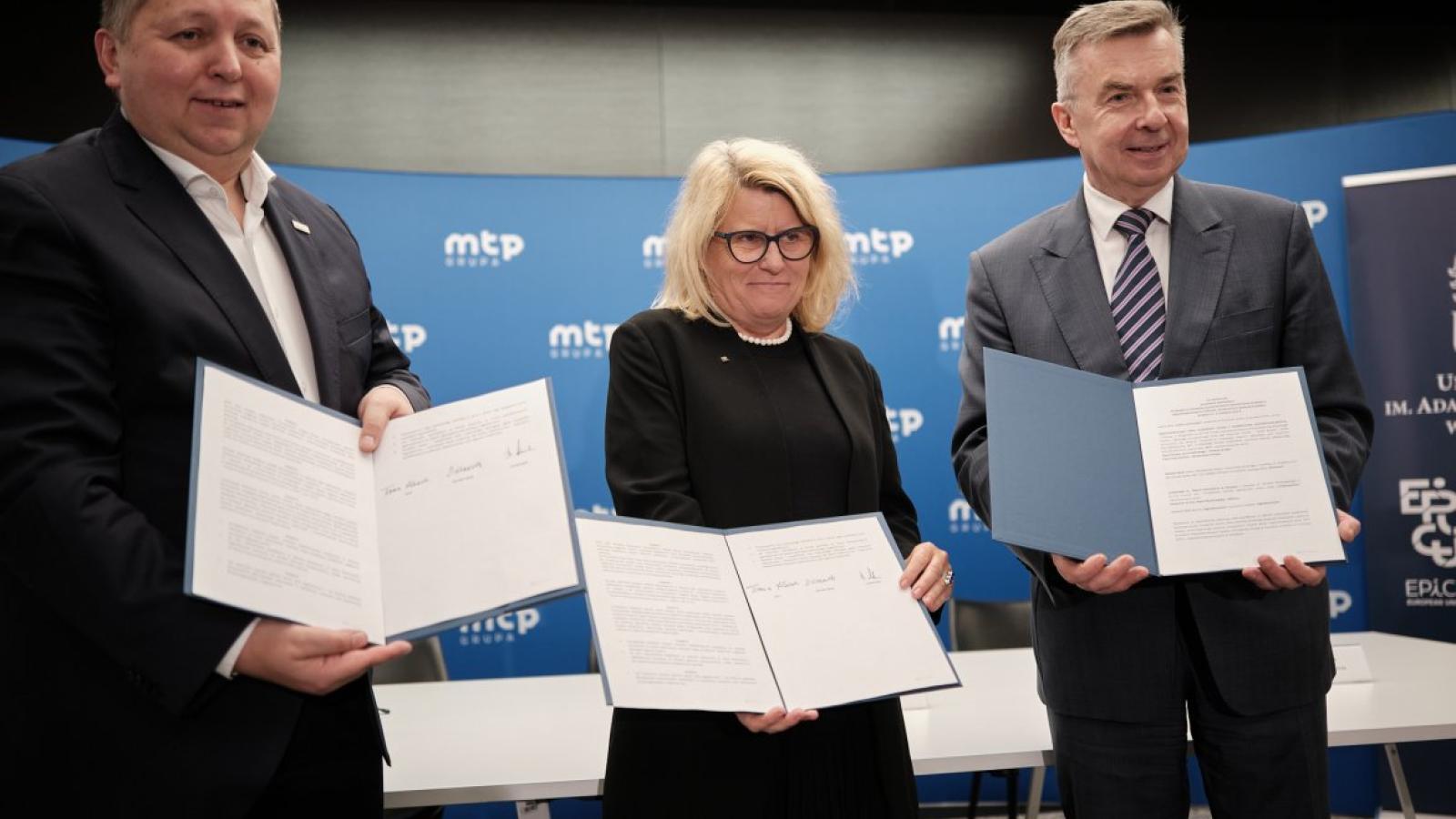 Podpisanie listu intencyjnego w sprawie Europejskich Targów Nauki, fot. Władysław Gardasz