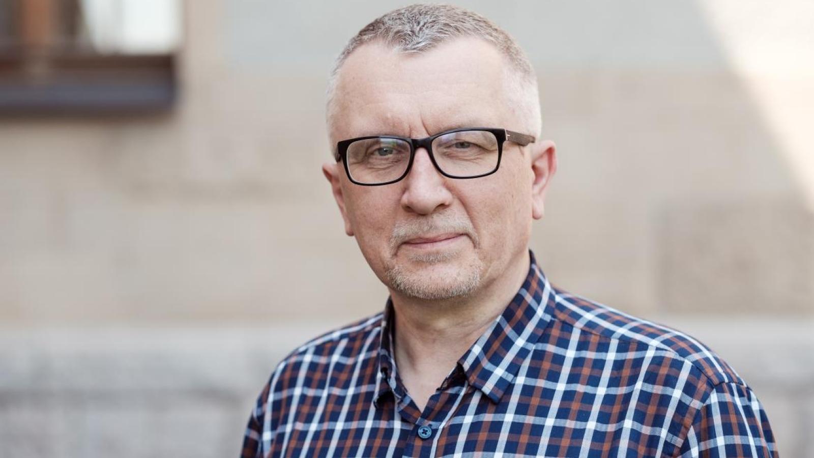 Prorektor UAM Rafał Witkowski