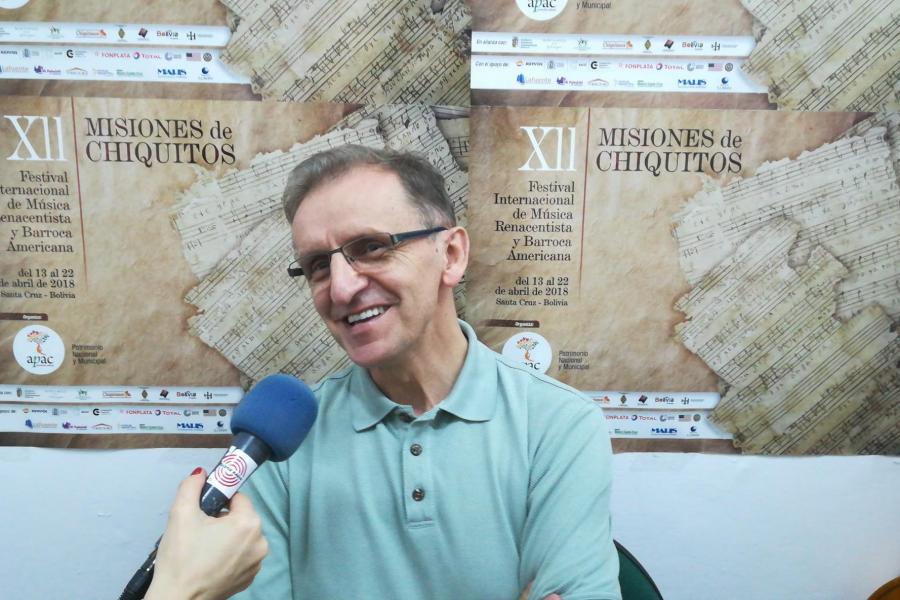 o. prof. Piotr Nawrot SVD