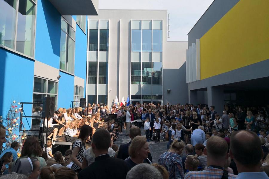 Foto: Szkoła na Umultowie