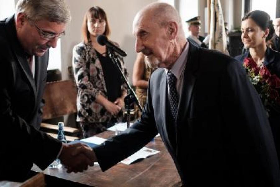 Prof. Edward Balcerzan