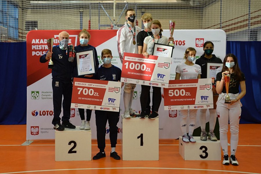 Szermierka UAM w srebrze