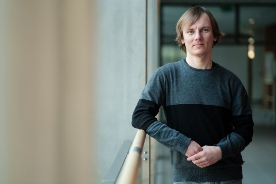 Prof. Tomasz Grzyb, fot. Adrian Wykrota