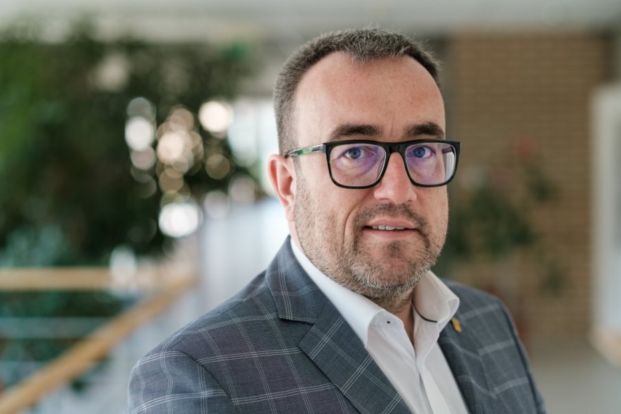 prof. Szymon Ossowski