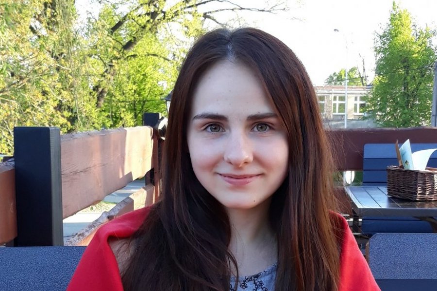 Polina Andrushko pomaga na granicy z Ukrainą