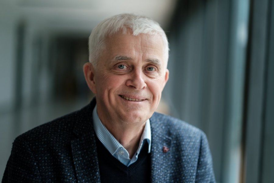 Prof. Mirosław Loba