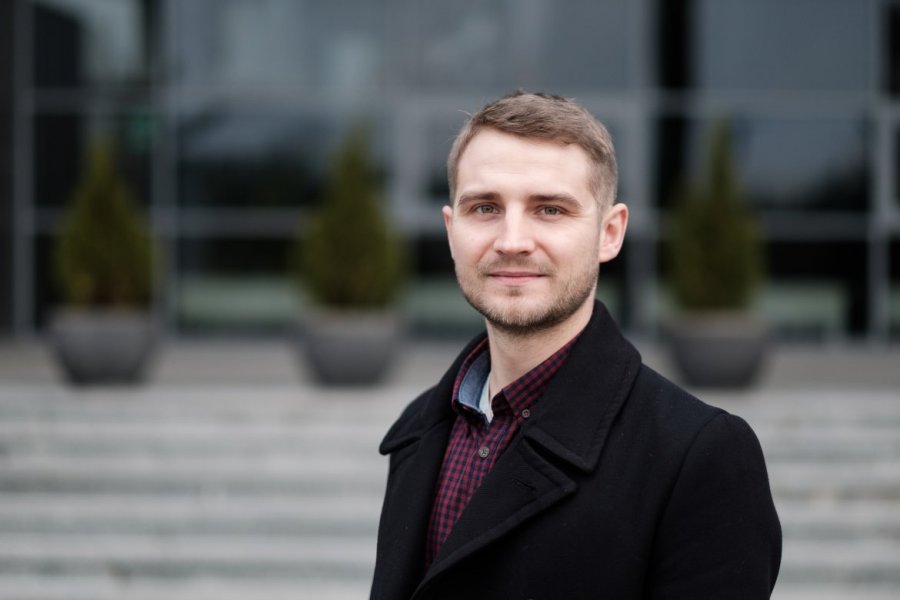 Dr Michał Brzozowski