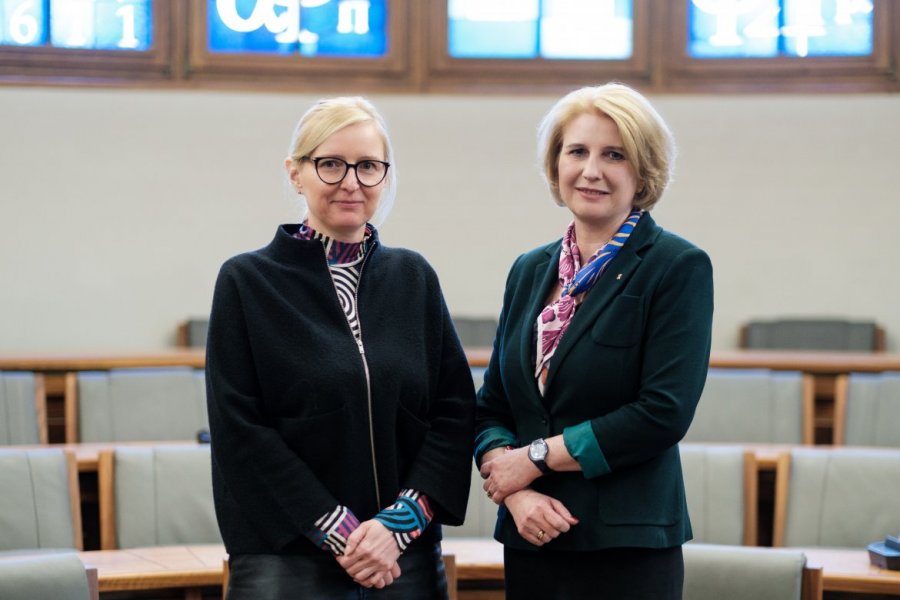 Dr Agnieszka Kamisznikow, prof. Joanna Wójcik, fot. Adrian Wykrota
