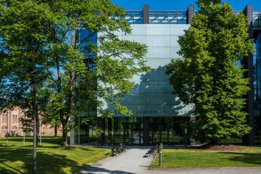 Wydział Prawa i Administracji UAM