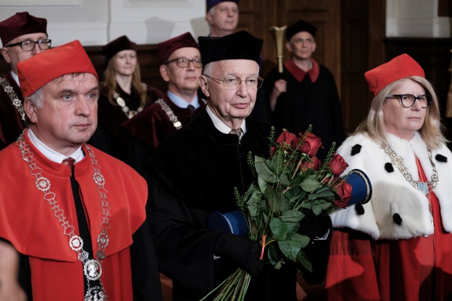 Prof. Lehn jest także doktorem honoris causa UAM. Fot. Adrian Wykrota
