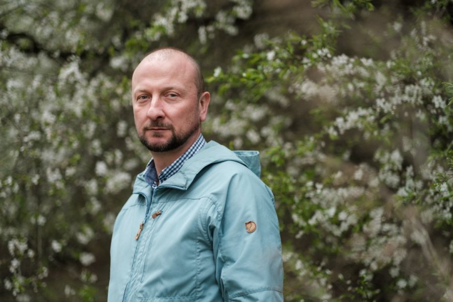 Prof. Mariusz Lamentowicz współautorem artykułu w Nature Climate Change, fot. Adrian Wykrota