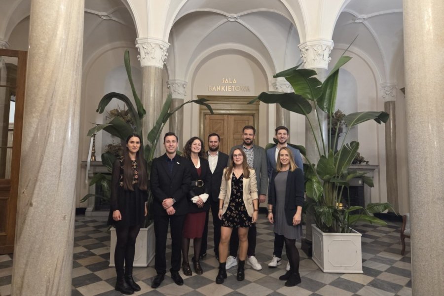 Laureaci Nagrody Marszałka Województwa Wielkopolskiego "Wielkopolska dla Planety 2030" w Rokosowie